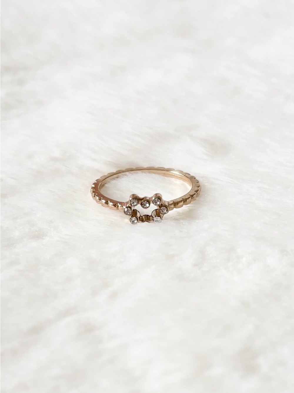 5/$15 🩷 MUST BUNDLE Delicate Gold-Tone Beaded Ring with Crystal Accent